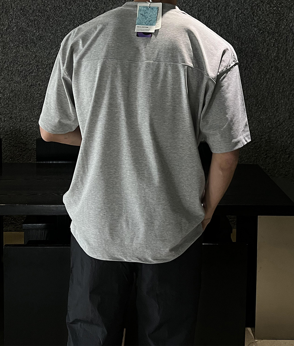 반팔 티셔츠 모델 착용 이미지-S1L41