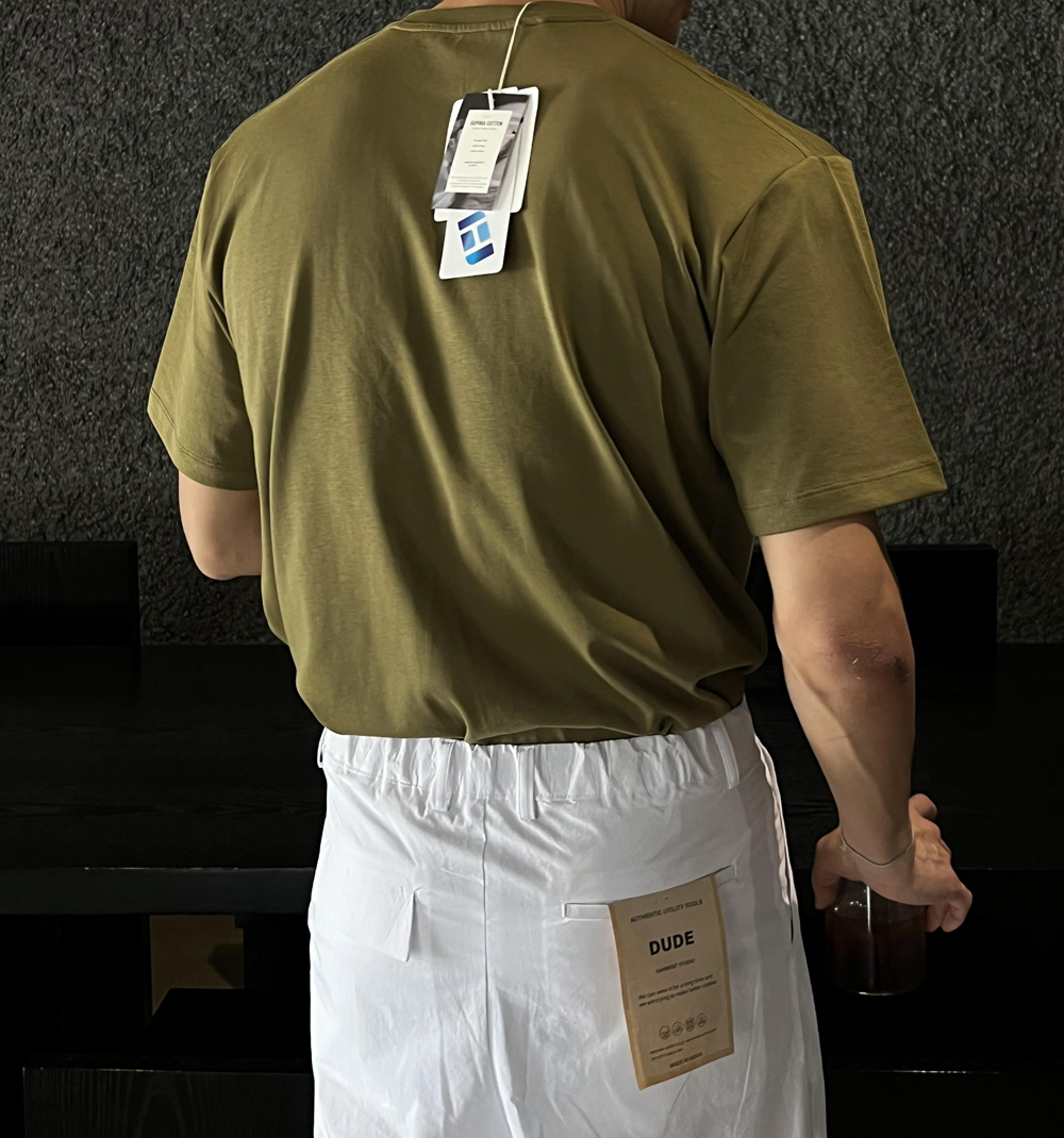 반팔 티셔츠 모델 착용 이미지-S1L93